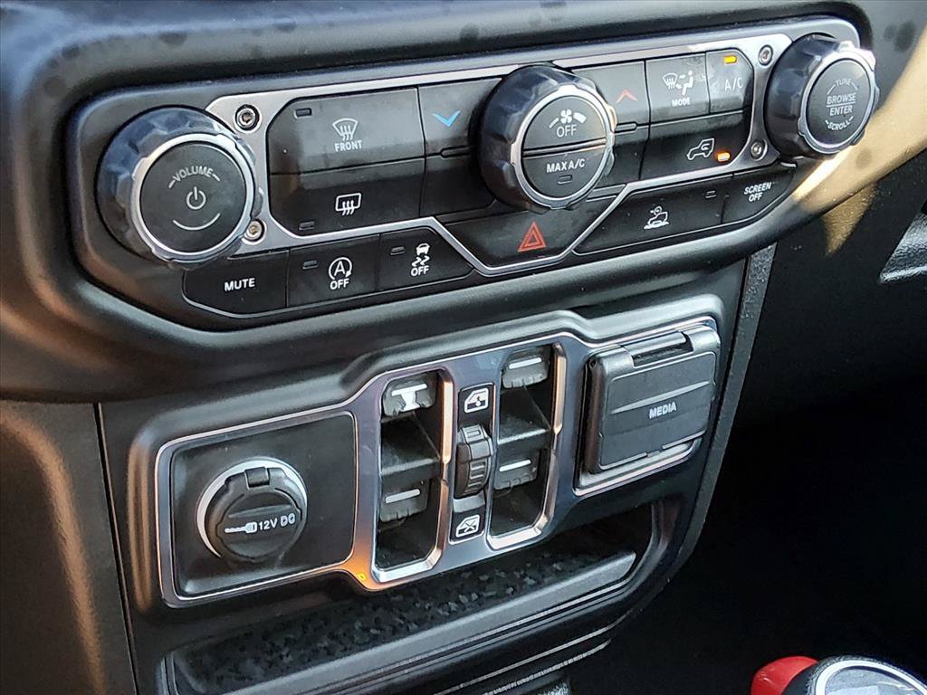 Used 2023 Jeep Gladiator Sport AWD/4WD image 21