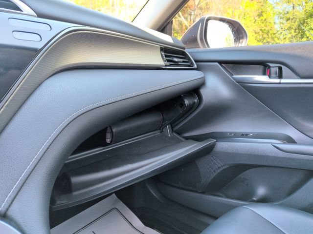 Used 2019 Toyota Camry SE FWD image 26