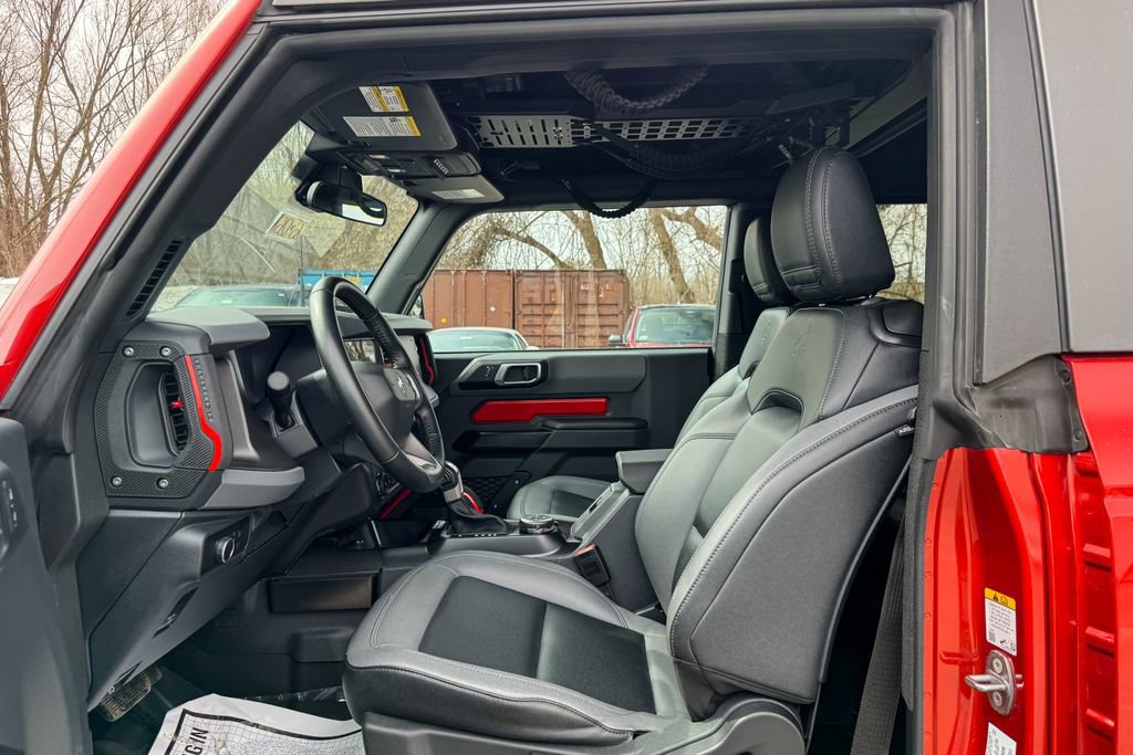 Certified 2024 Ford Bronco Black Diamond w/ Sasquatch Package image 28