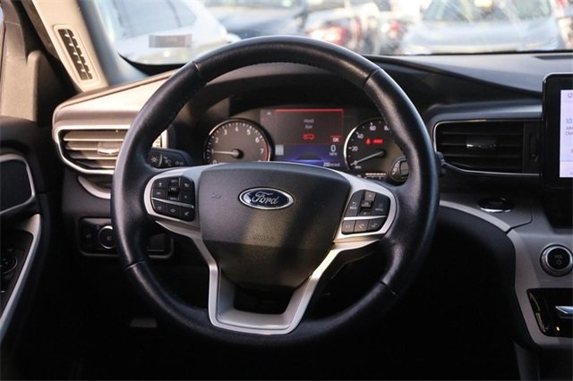 Certified 2023 Ford Explorer XLT w/ Equipment Group 202A image 24