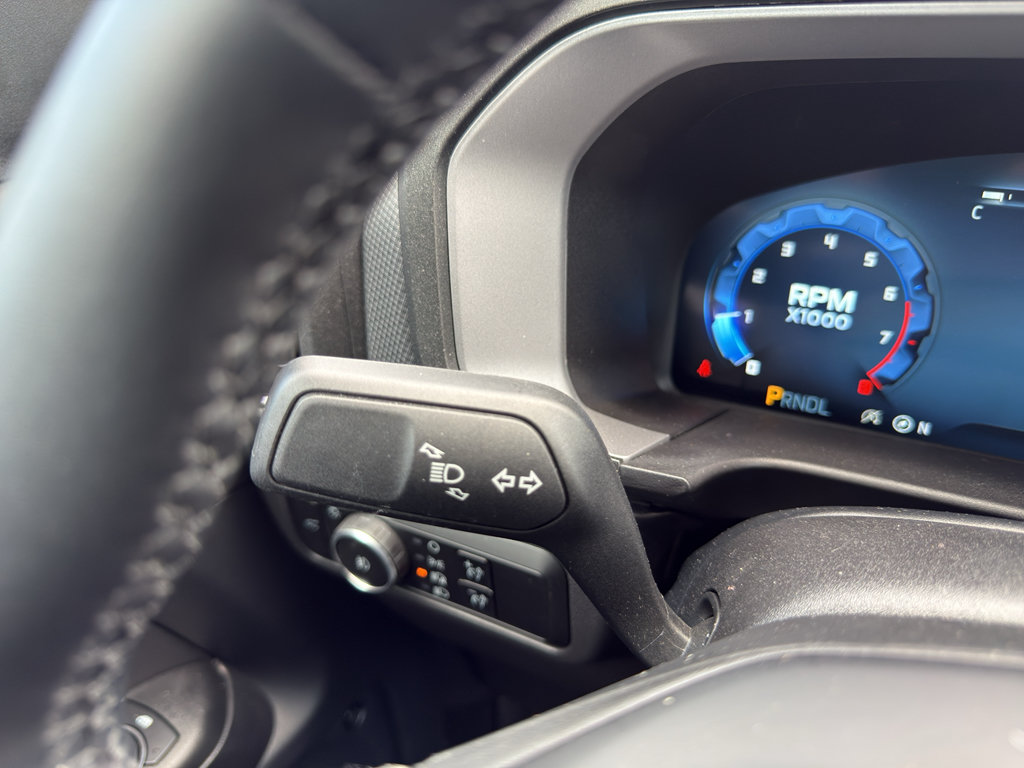 Certified 2025 Ford Bronco Sport Outer Banks w/ Outer Banks Tech Package+ AWD/4WD image 23