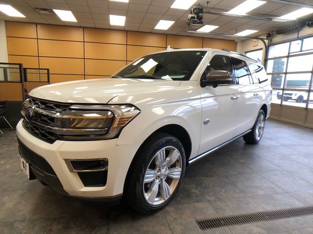 Certified 2024 Ford Expedition Max King Ranch AWD/4WD image 3