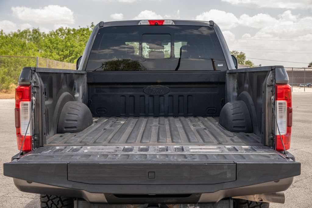 Certified 2019 Ford F250 Lariat w/ Lariat Ultimate Package AWD/4WD image 28