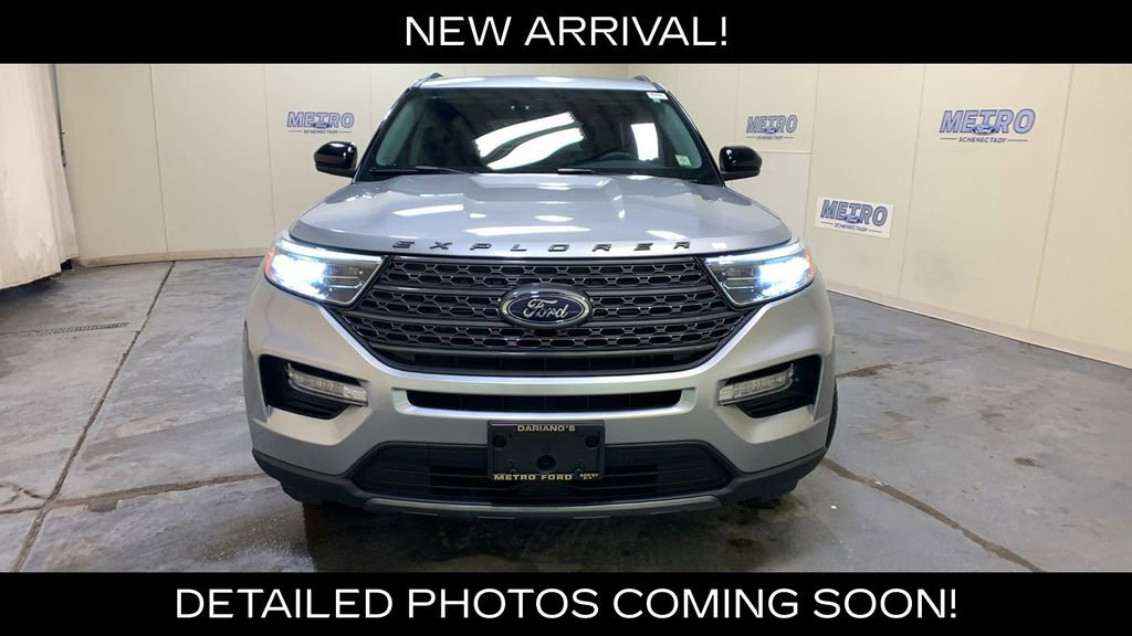 Certified 2023 Ford Explorer XLT w/ Equipment Group 202A image 8