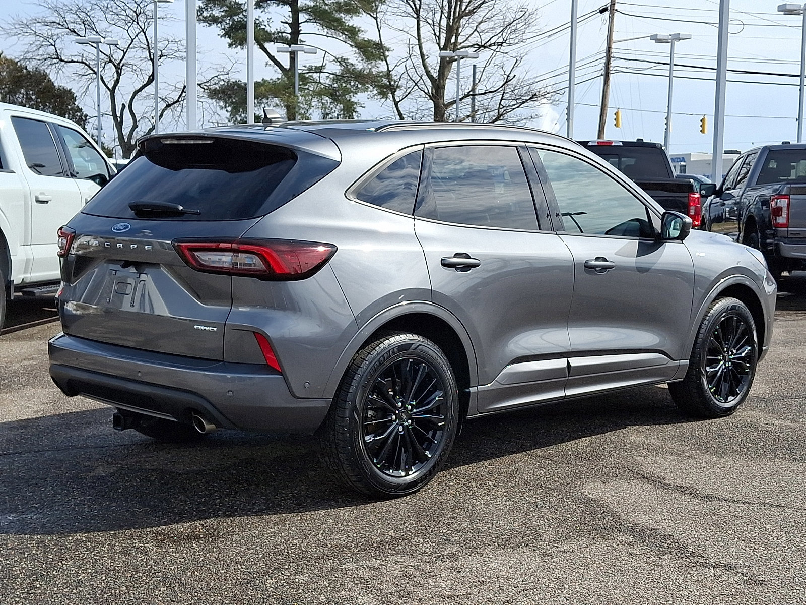 Certified 2023 Ford Escape ST-Line Elite w/ Premium Technology Package image 8