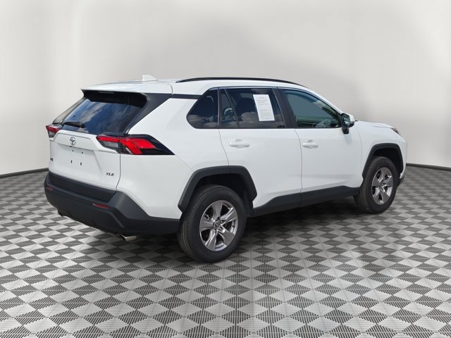 Used 2025 Toyota RAV4 XLE FWD image 6