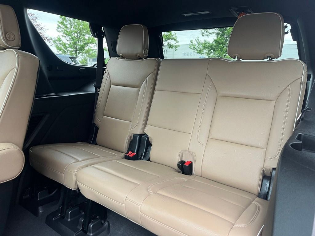 Used 2022 Chevrolet Tahoe Premier w/ Max Trailering Package AWD/4WD image 18