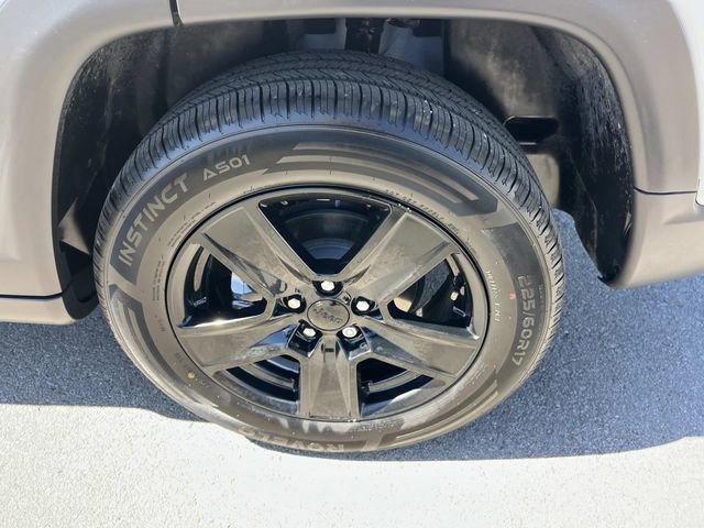 Used 2022 Jeep Compass Latitude w/ Convenience Group image 11