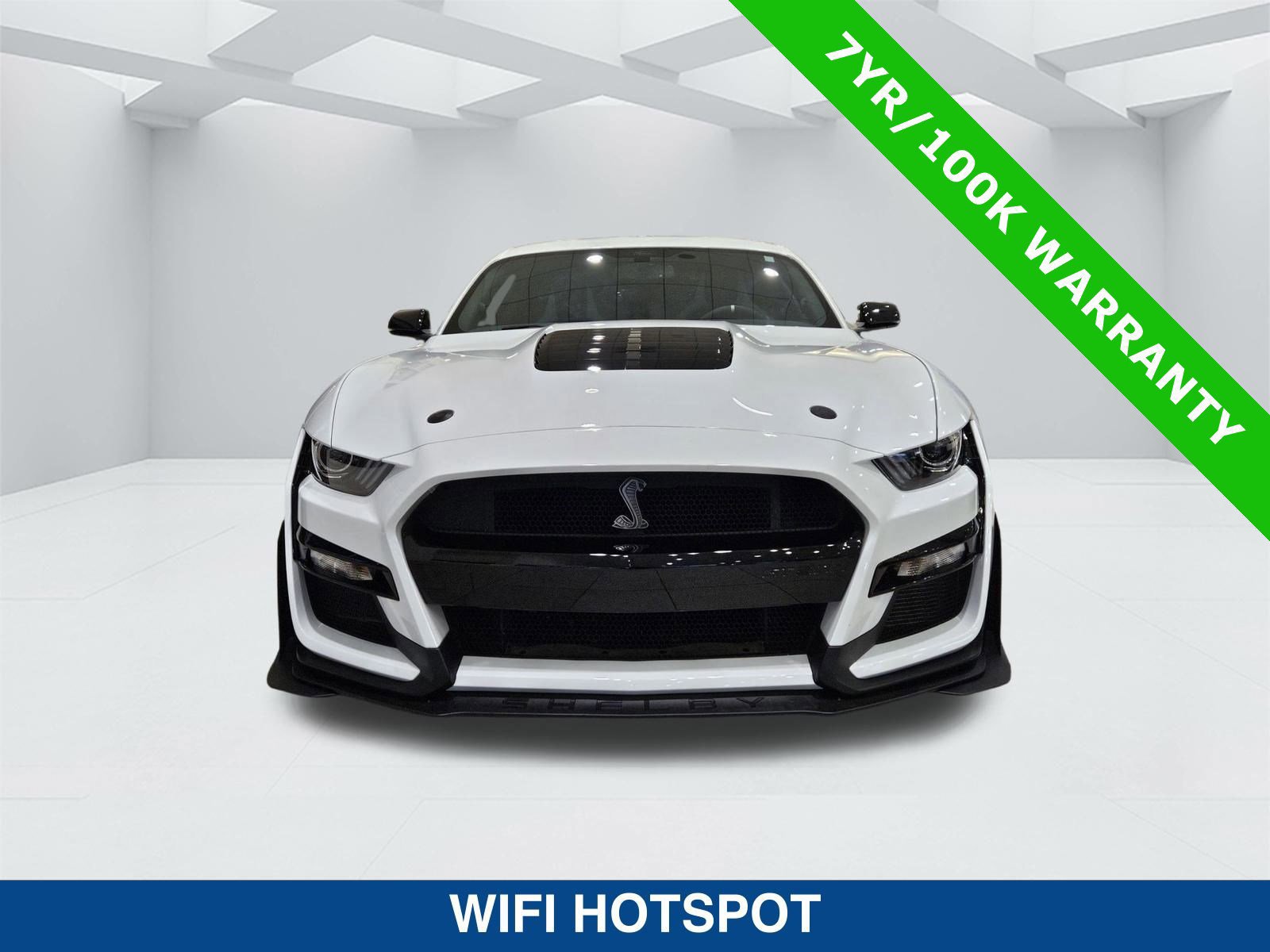 Certified 2022 Ford Mustang Shelby GT500 w/ Technology Package image 9