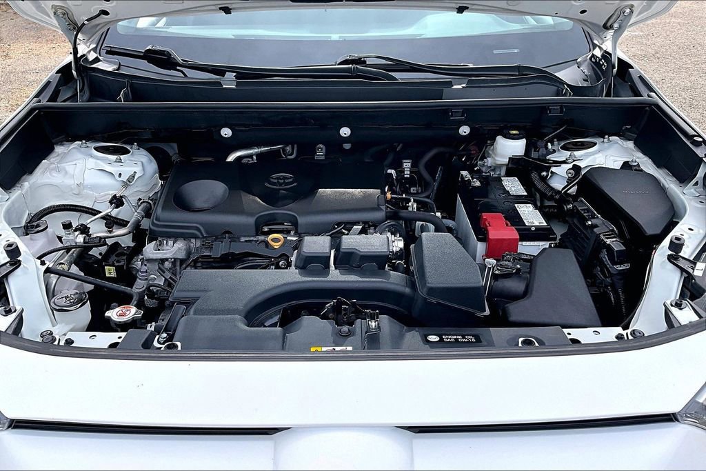 Used 2024 Toyota RAV4 LE image 12