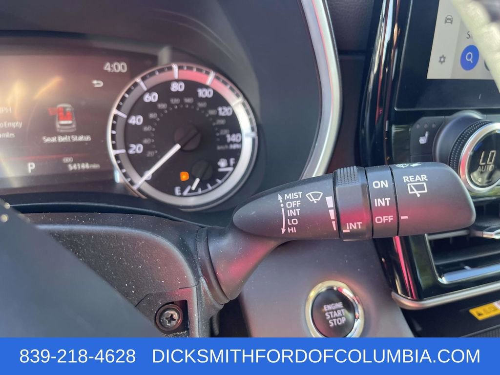 Used 2023 Toyota Highlander XLE image 25
