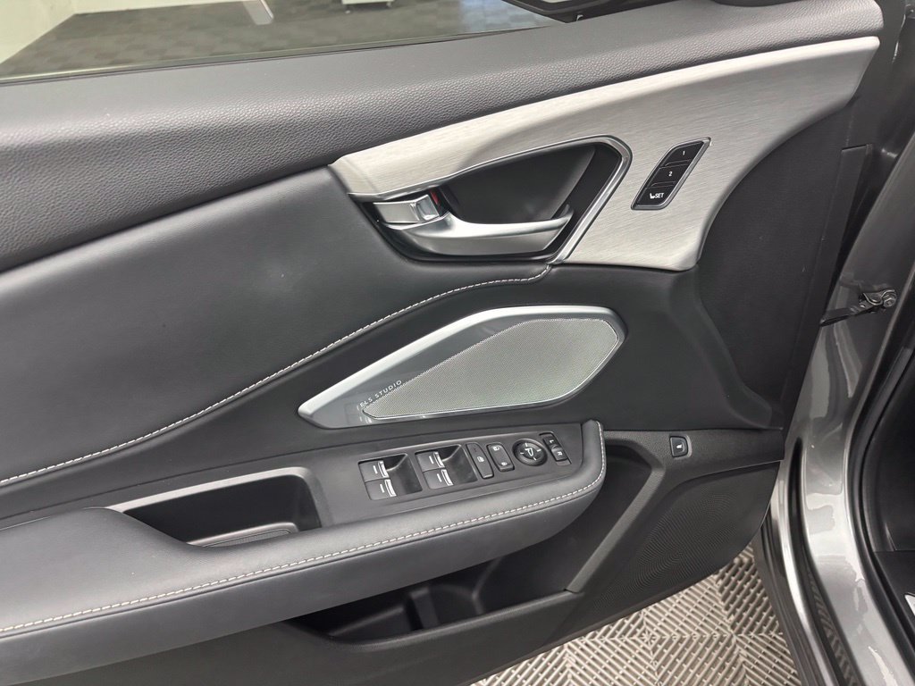 Used 2022 Acura RDX w/ Technology Package AWD/4WD image 19