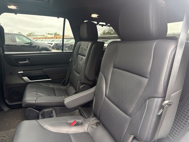 Used 2024 Toyota Sequoia Platinum AWD/4WD image 11
