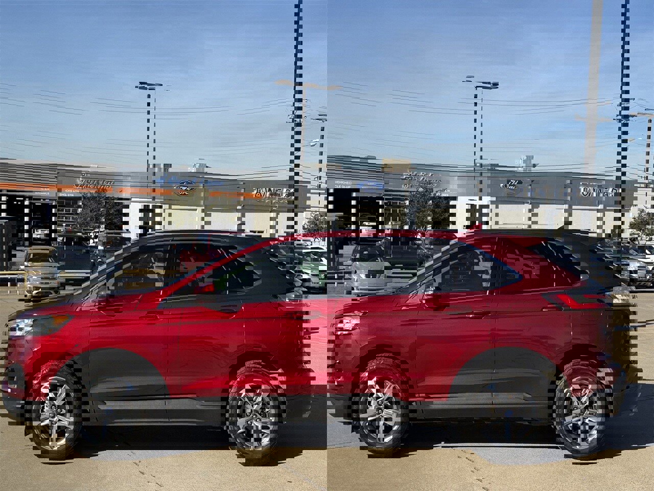 Certified 2019 Ford Edge SEL w/ Equipment Group 201A image 3