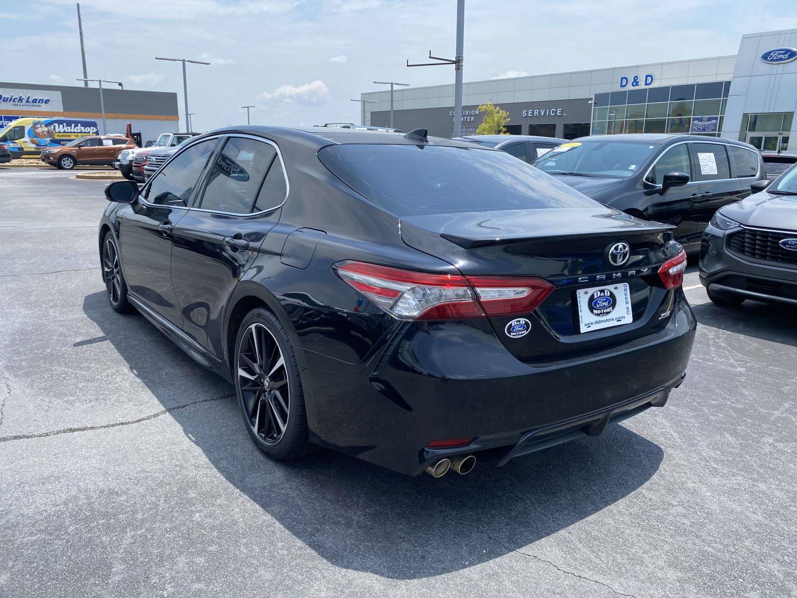 Used 2018 Toyota Camry XSE w/ Driver Assist Package FWD image 5