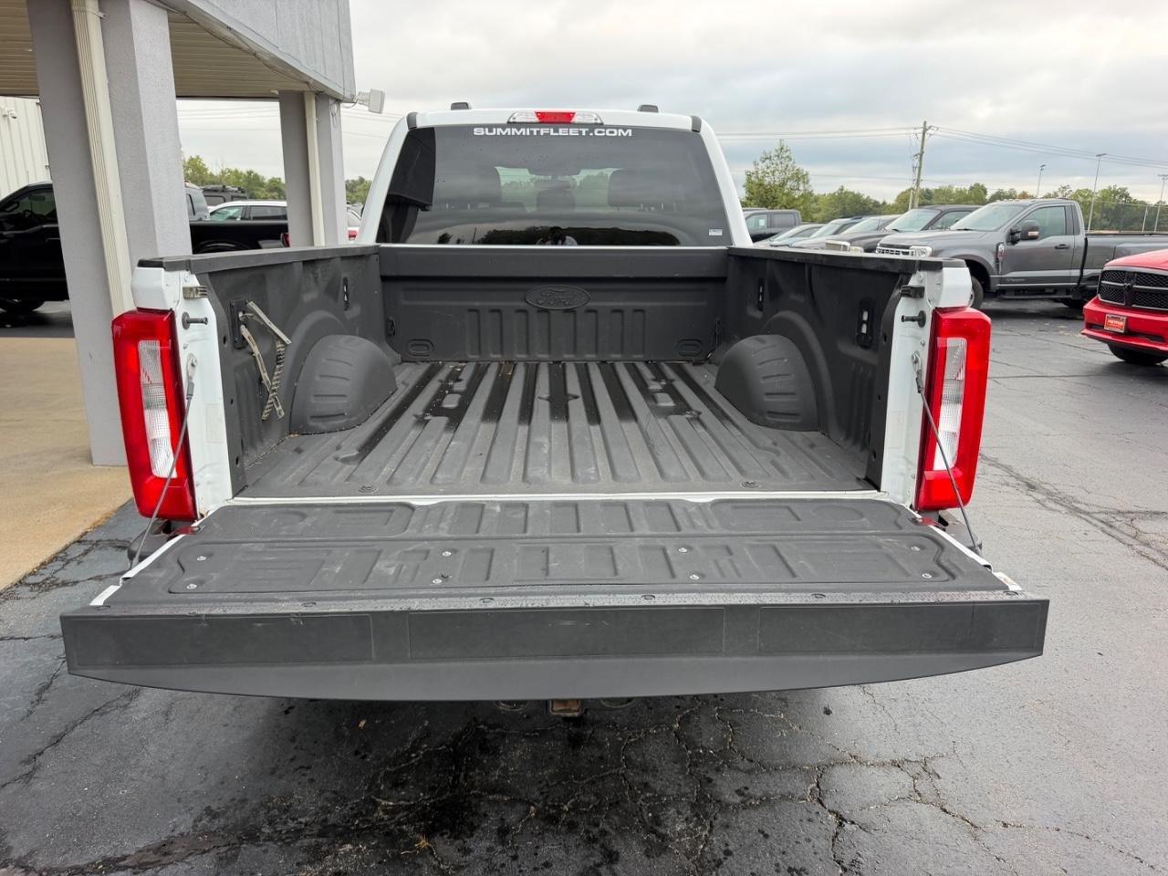 Certified 2024 Ford F250 XLT w/ FX4 Off-Road Package AWD/4WD image 5