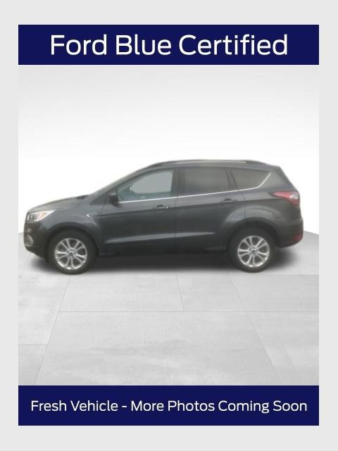 Certified 2018 Ford Escape SE w/ SE Sync 3 Package AWD/4WD image 2