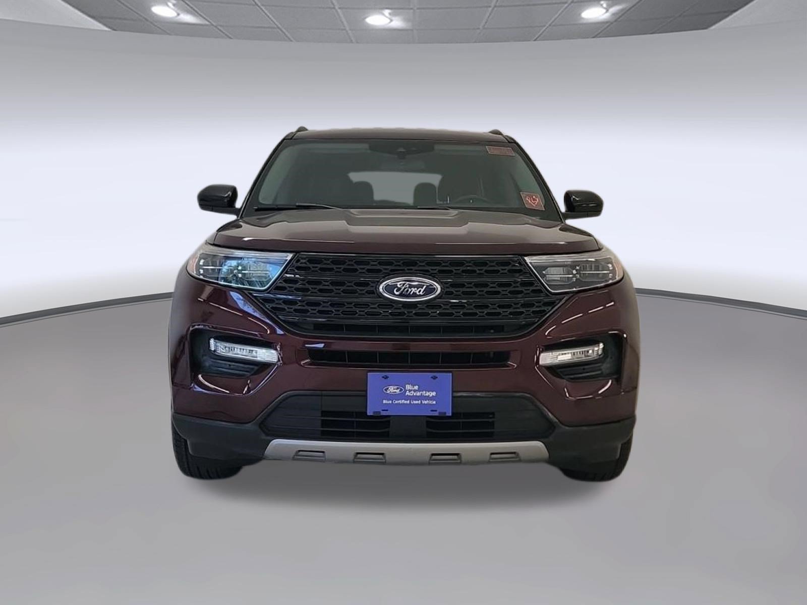 Certified 2022 Ford Explorer XLT w/ Equipment Group 202A RWD image 4