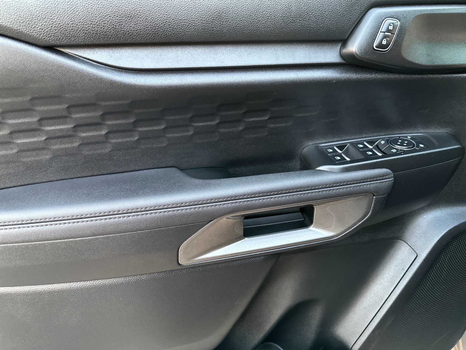 Certified 2025 Ford Ranger XLT image 12