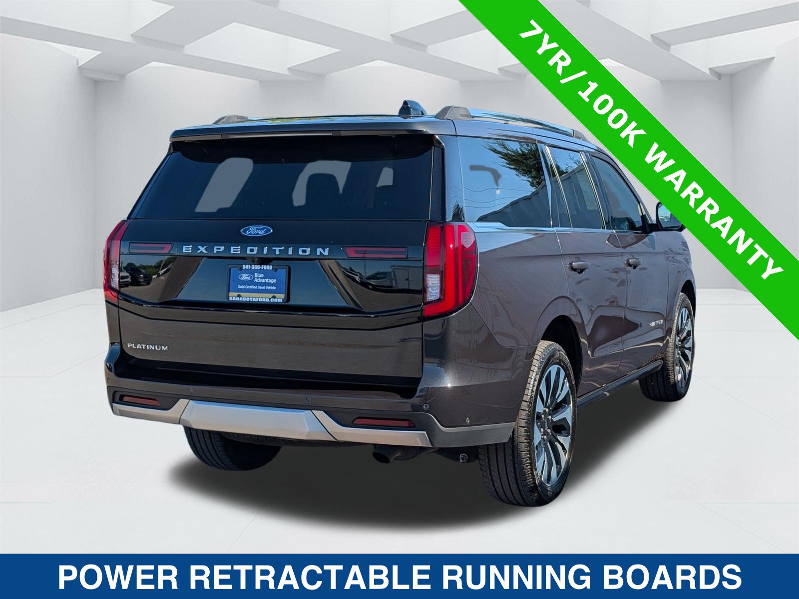 Certified 2025 Ford Expedition Platinum w/ Driver's Package AWD/4WD image 4