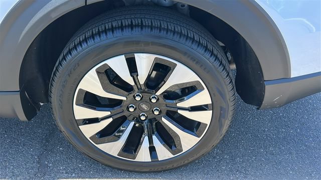 Certified 2025 Ford Explorer Platinum w/ LUX Leather Package AWD/4WD image 6