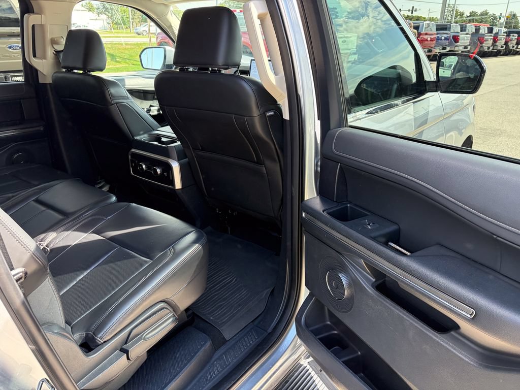 Certified 2024 Ford Expedition Max XLT AWD/4WD image 17