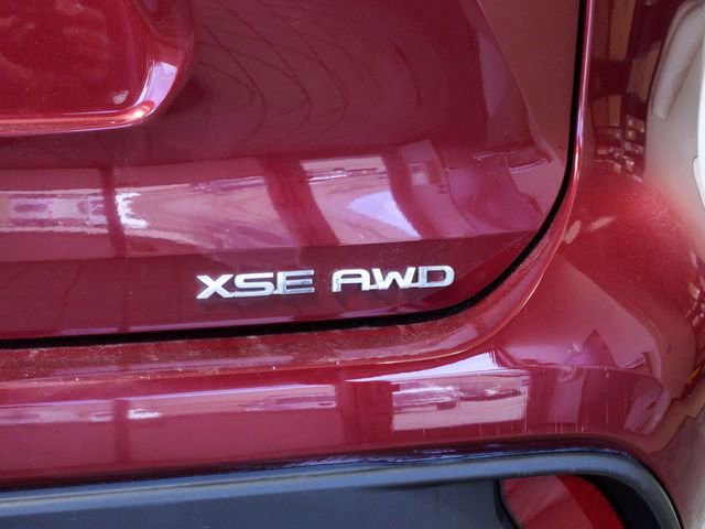 Used 2021 Toyota Highlander XSE AWD/4WD image 9