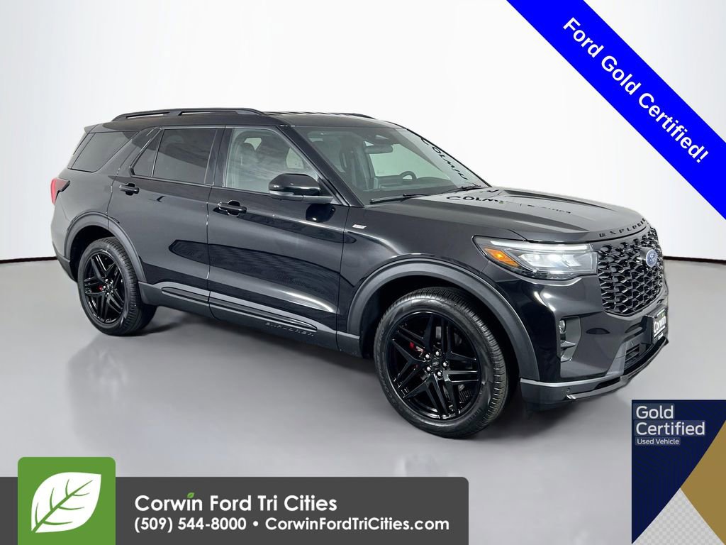 Certified 2025 Ford Explorer ST-Line w/ ST-Line Street Pack