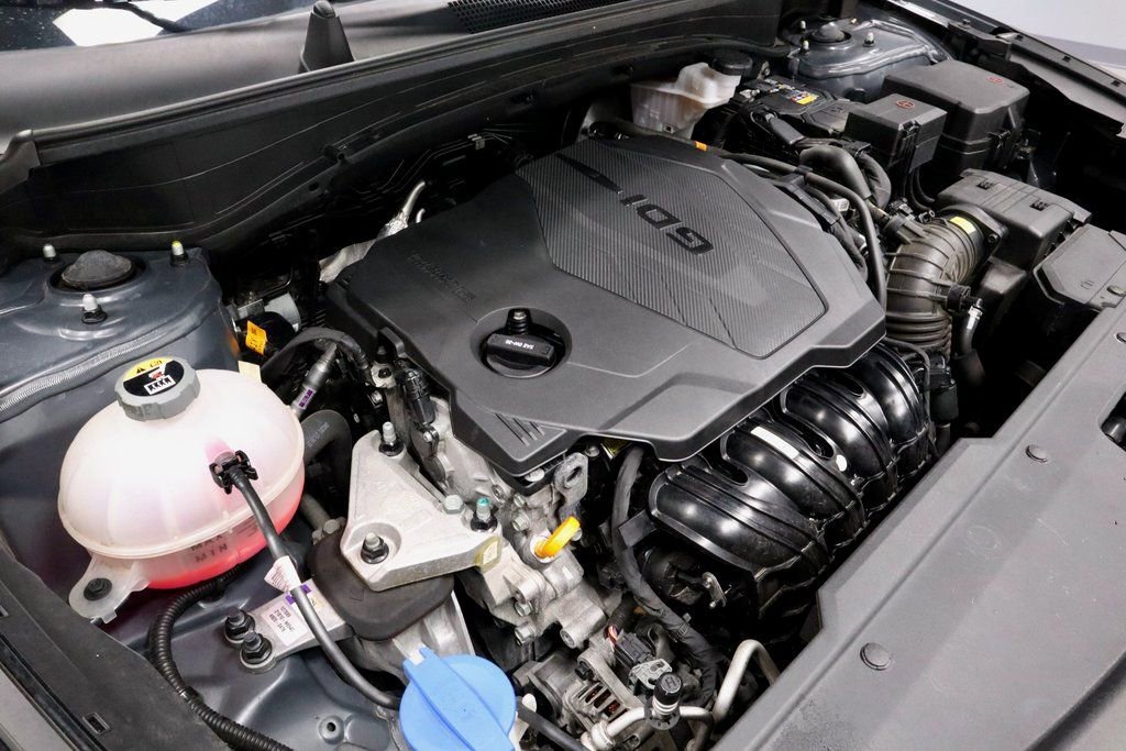 Used 2024 Kia Sportage LX image 17