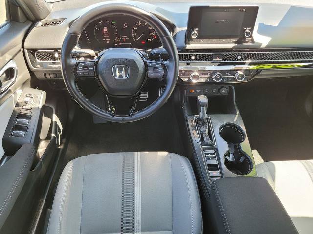 Used 2025 Honda Civic Sport image 13