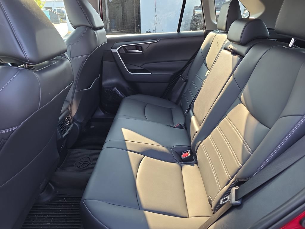 Used 2025 Toyota RAV4 XLE Premium w/ Weather Package AWD/4WD image 32
