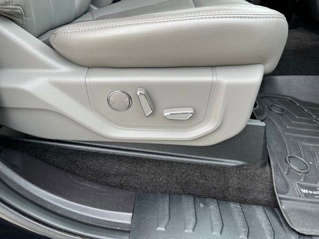 Certified 2018 Ford F150 Lariat image 40