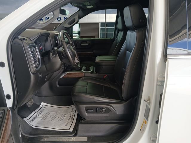 Used 2023 Chevrolet Silverado 3500 High Country w/ Technology Package AWD/4WD image 9