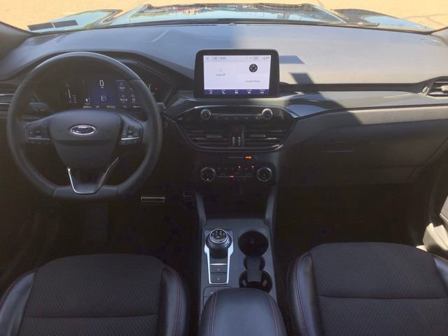 Certified 2024 Ford Escape ST-Line AWD/4WD image 17