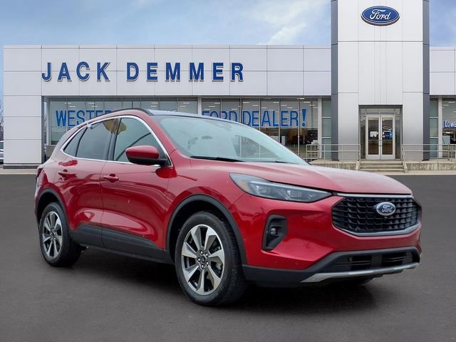 Certified 2024 Ford Escape Platinum w/ Premium Technology Package