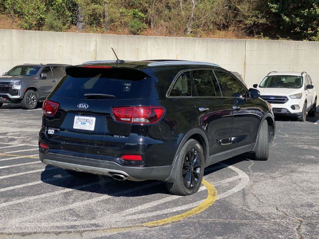 Used 2020 Kia Sorento EX FWD image 2