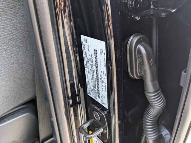 Certified 2025 Ford F150 Lightning XLT AWD/4WD image 36