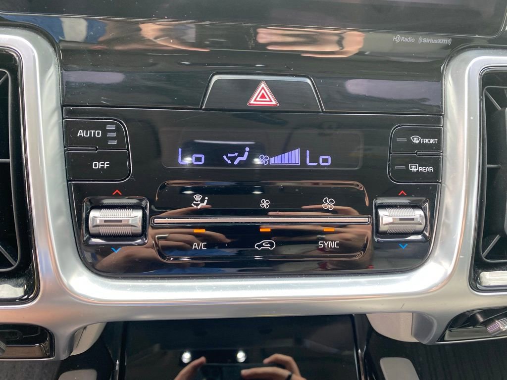 Used 2021 Kia Sorento SX image 21