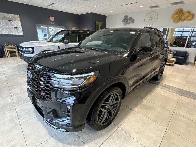 Certified 2025 Ford Explorer ST AWD/4WD image 7