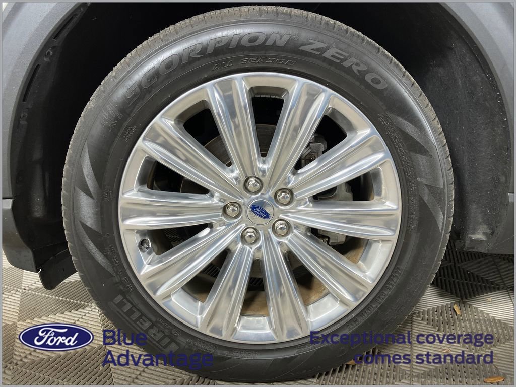 Certified 2022 Ford Explorer Limited w/ Limited Technology Package image 15