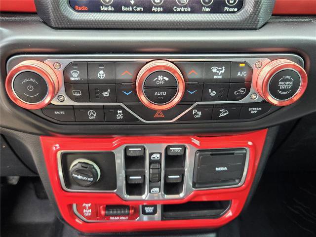 Used 2018 Jeep Wrangler Unlimited Rubicon AWD/4WD image 17