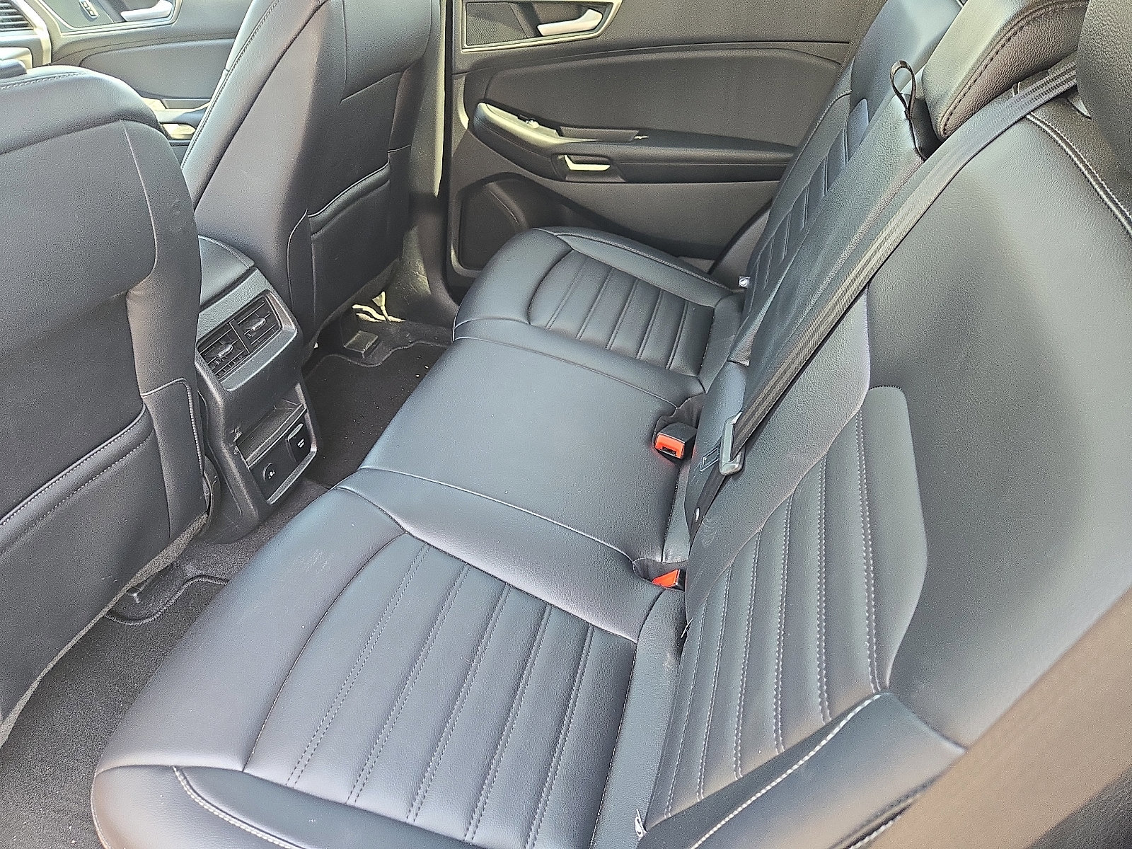 Certified 2024 Ford Edge SEL w/ Convenience Package AWD/4WD image 14