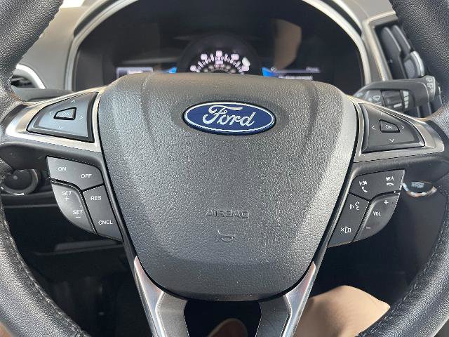 Certified 2024 Ford Edge Titanium AWD/4WD image 22