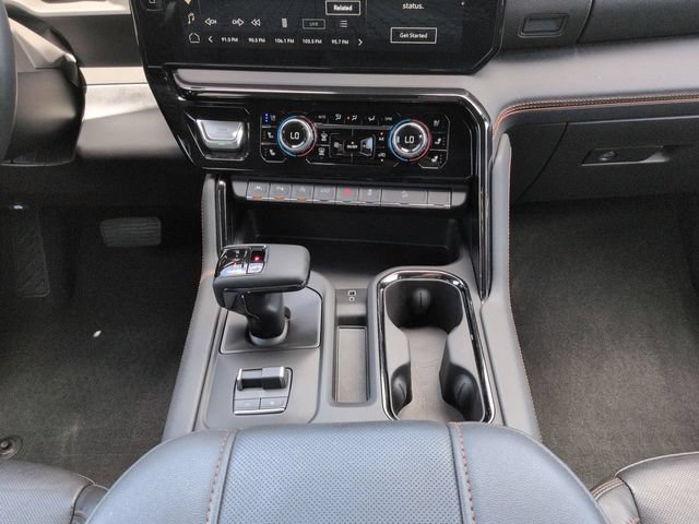 Used 2025 GMC Sierra 1500 AT4 w/ AT4 Premium Package AWD/4WD image 19
