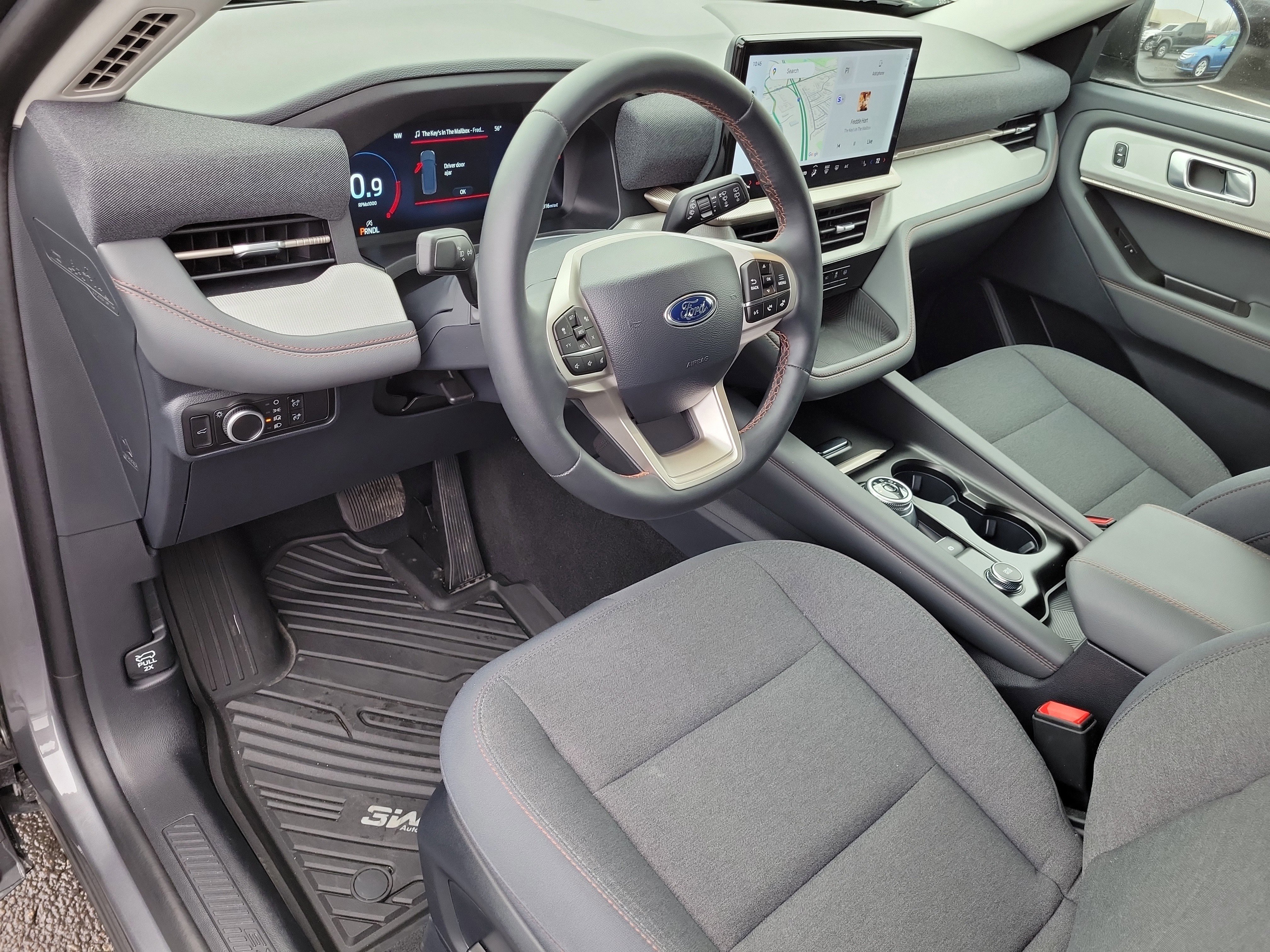 Certified 2025 Ford Explorer Active image 20