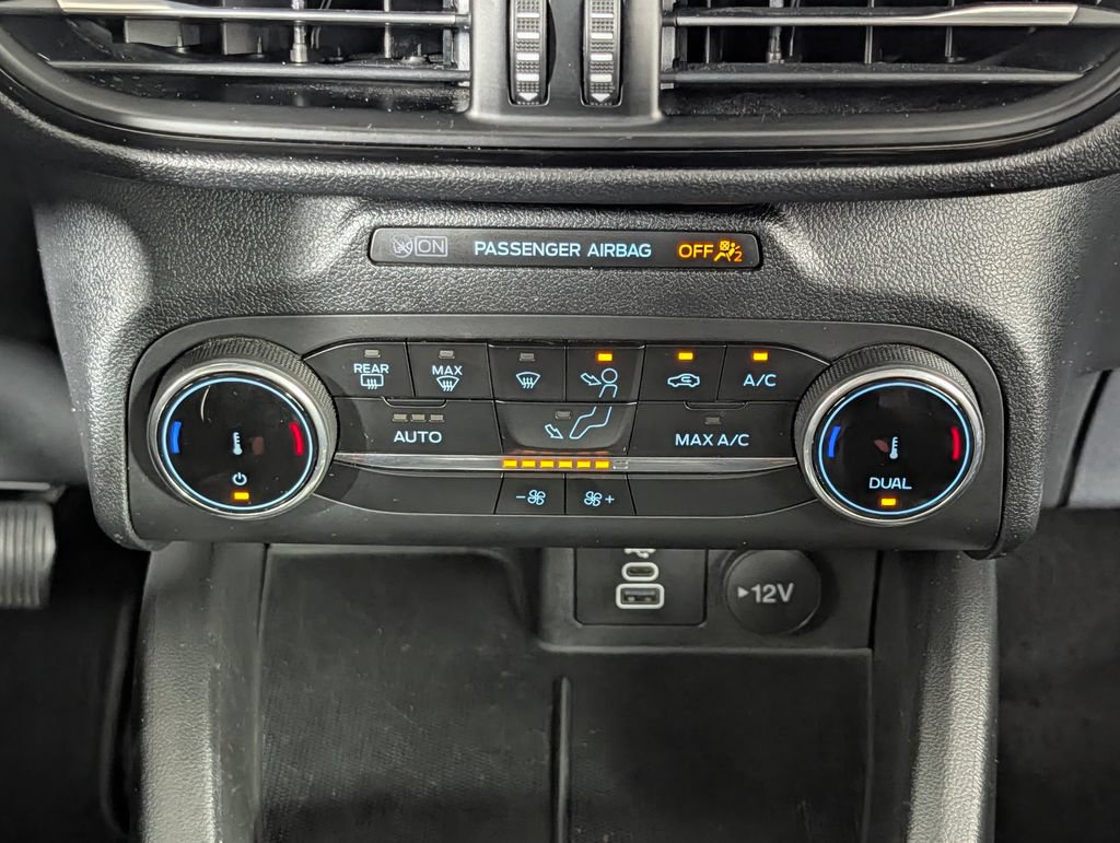 Certified 2025 Ford Escape ST-Line FWD image 16