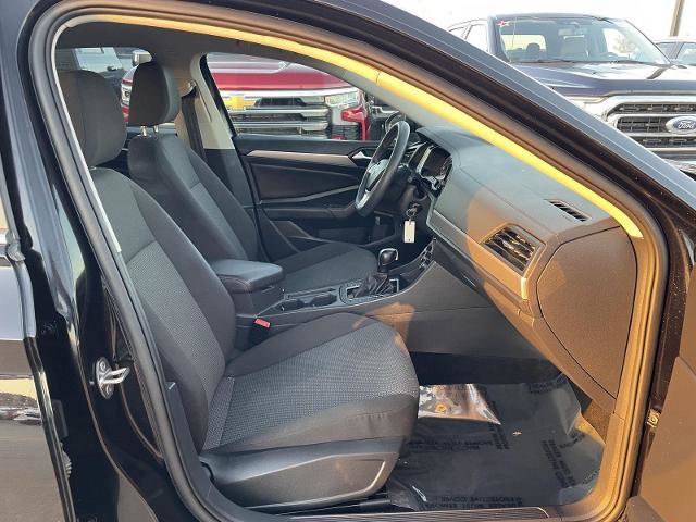 Used 2019 Volkswagen Jetta S image 19