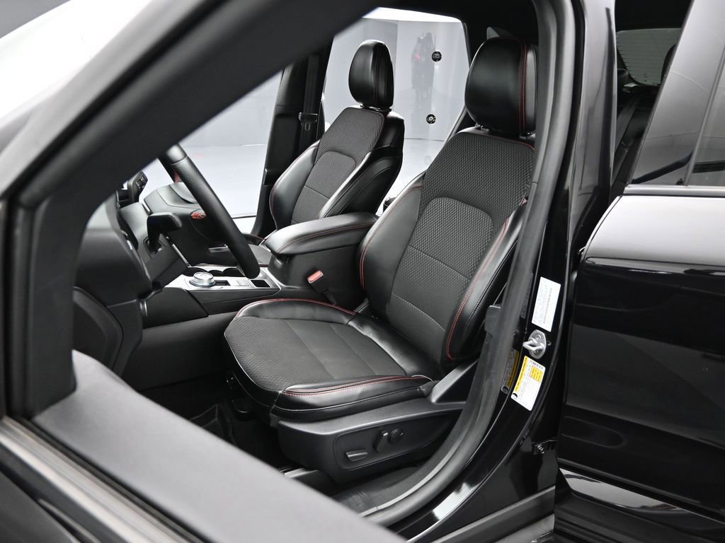 Certified 2024 Ford Escape ST-Line Elite image 36