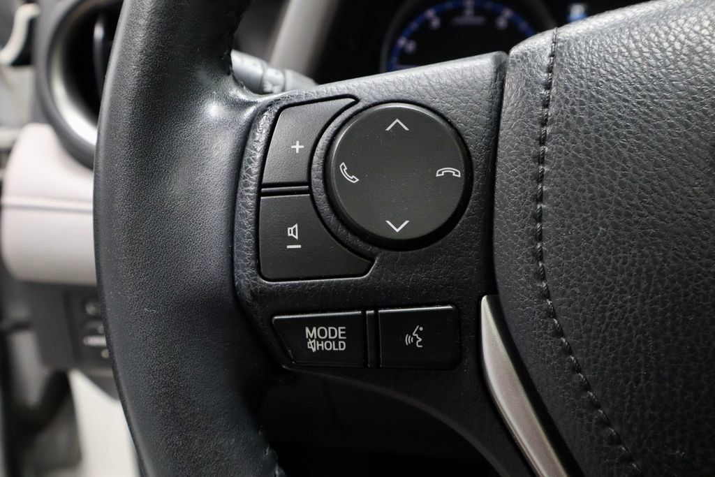 Used 2018 Toyota RAV4 Limited w/ All Weather Liner Package AWD/4WD image 28