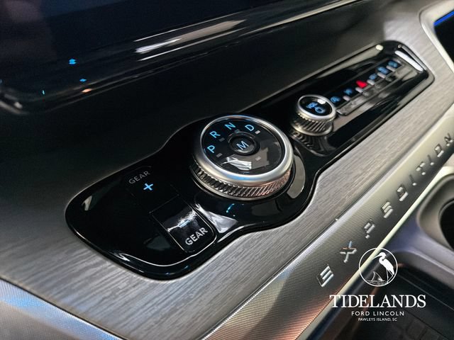 Certified 2025 Ford Expedition Platinum AWD/4WD image 29